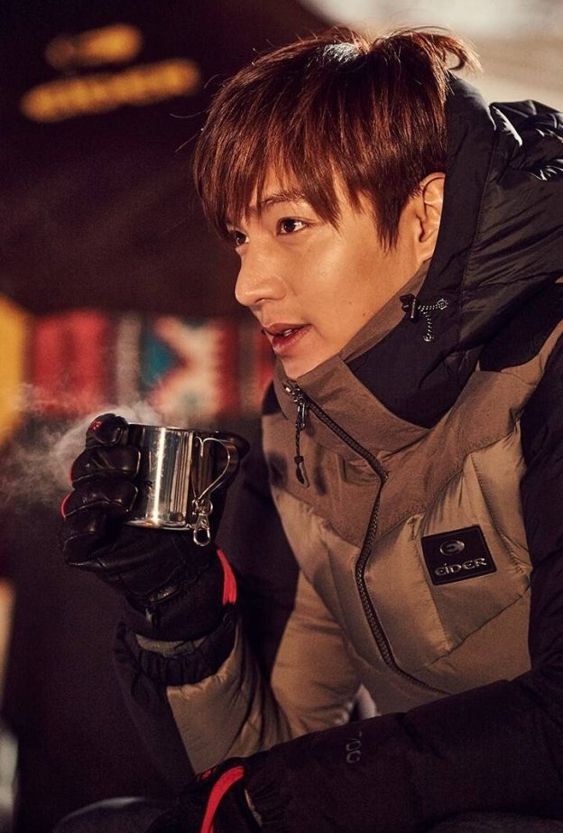 machi6221's tweet photo. #LeeMinHo is the best handsome.
Eider winter clothes look better on than other models, so Minho, make a hit soon and regain CF king position.
He's an actor who gets advertised well,when LeeMinho appears in the advertisement, it draws attention
https://t.co/rBs6hasnGc
#イ・ミンホ https://t.co/HUMKyyqGez