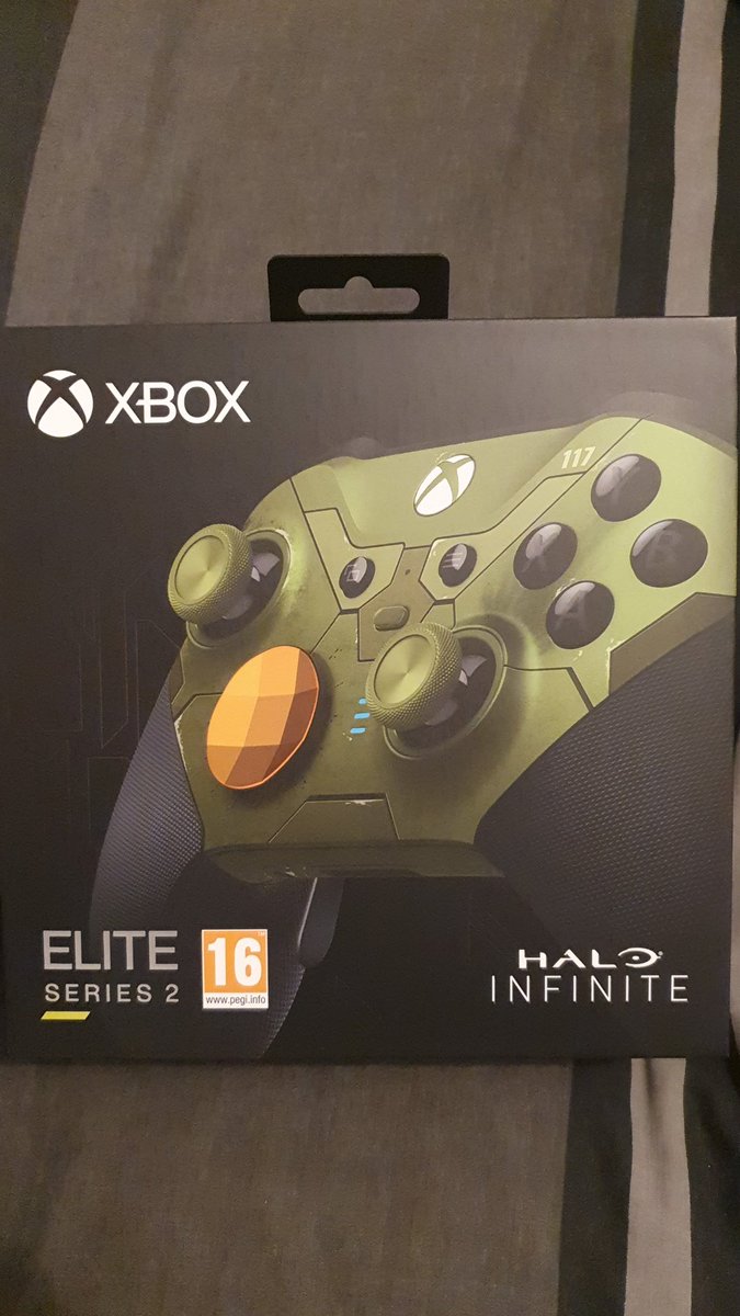 Tsugaito's tweet photo. @Halo_France La très bonne surprise 🥰 https://t.co/nbVEjcbcMj