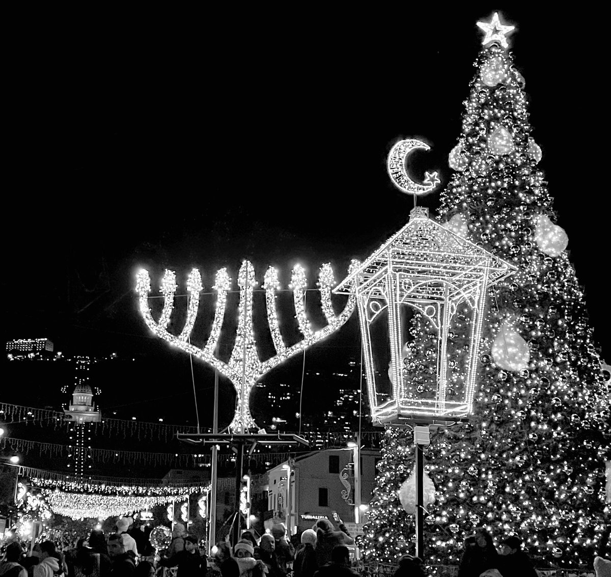 YanivElkouby's tweet photo. Happy holidays to all from my hometown Haifa, Israel! 
✝️🔯☪️🥂 https://t.co/Xwii03OUJY