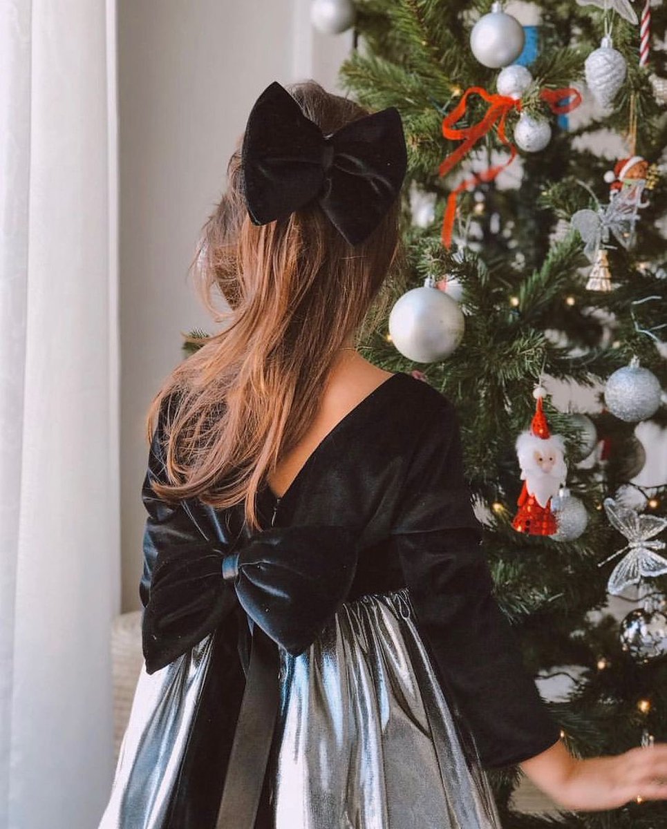 respectthebutt's tweet photo. Merry Christmas! 🎄🎅🏻 https://t.co/31kbtIXBWG