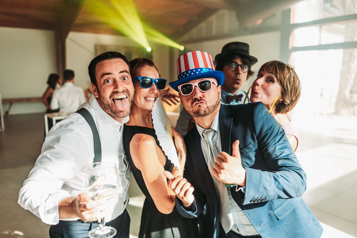 video_boda's tweet photo. Revelado el propio día de la boda
LINK  https://t.co/N24uopm3kb 
Boda Laura &amp; Julian en Masía de Carmen

#photocall #photobooth #event #evenementiel #decoratrice #anniversaire #babyboy #babygirl #bday #party #celebrate #mariage #weeding #bride #fotocall #fotomaton https://t.co/iPcwkKAVdp