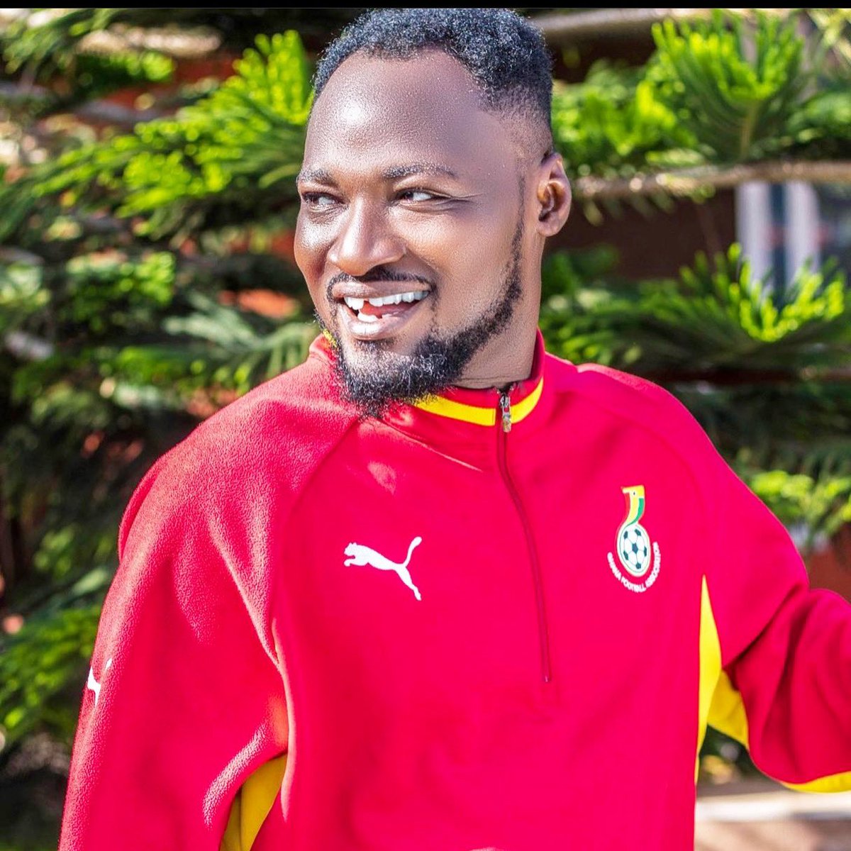 funnyfacegh's tweet photo. 🙏🏾🔥 “ GYE NYAME “ 🙏🏾🔥 NEVER GIVE UP IN LIFE …  there is always a reason and a purpose for what you are going through in life .. you won’t understand now .. but one day .. it will all make sense 🙏🏾🕊✊🏾 Forever to GOD be the glory 🙏🏾 https://t.co/xWm5MDDoYR