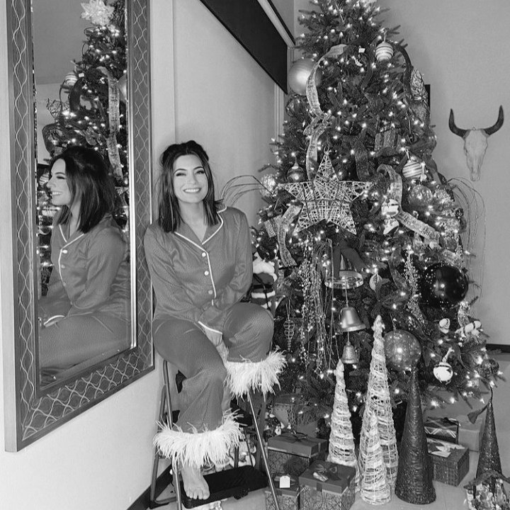 thinkerbreco's tweet photo. Feliz navidad 🎄🤍 https://t.co/or6rEDgcSC