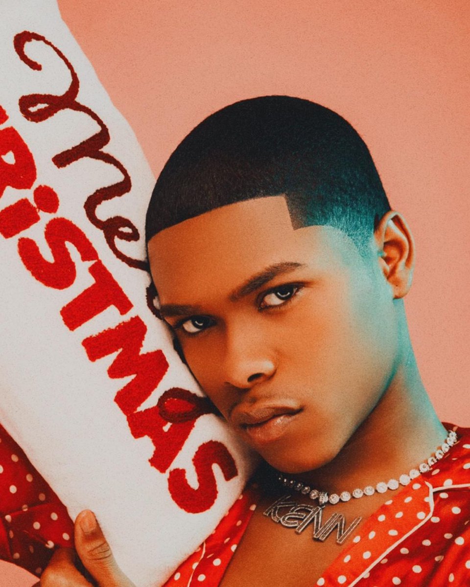 kiddkennbr's tweet photo. 🎄 | @kiddkenn em novas sequências de fotos para a comemoração de seu Natal!

Via Instagram. https://t.co/naqvk7U9bb