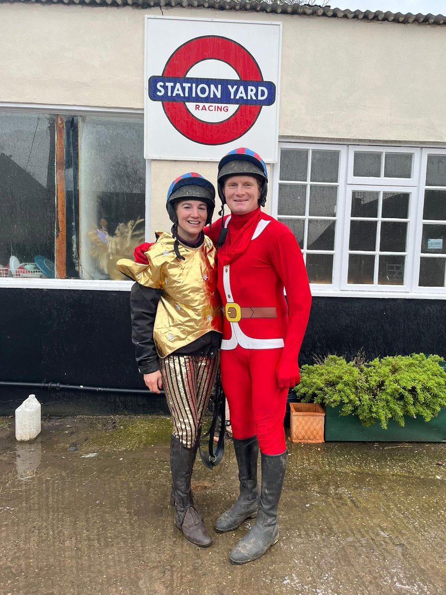 station__yard's tweet photo. 🎄A very happy Christmas🎄
Wishing everyone a very happy Christmas- huge thanks to our wonderful team for making it all happen and to everyone that continues to support us
#stationyard https://t.co/cpQxV72ARI
