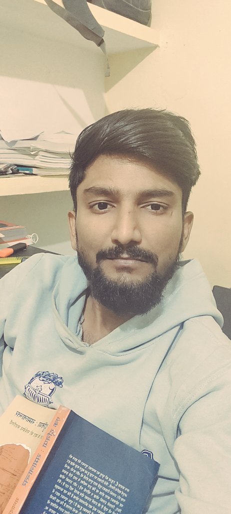 Shubhamvastya's tweet photo. अभी तक मेरा अनुभव यह रहा है कि अपनी उपयोगिता बनाए रखना सबसे जरूरी है क्योंकि अगर आप परिस्थितियों के अनुसार उपयोगिता साबित नहीं करते रहे तो लोगों का रवैया बदलते देर नहीं लगता है ।।
"हमी से चाहते हैं लोग
हम को ही नहीं चाहते" 
#Vastya https://t.co/usI2HnaqG2