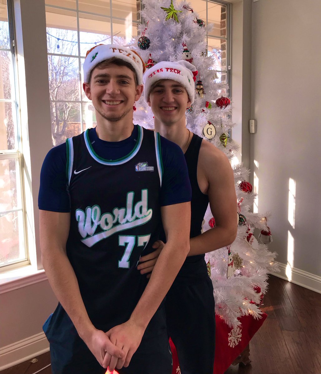 Merry Christmas from the Motl household