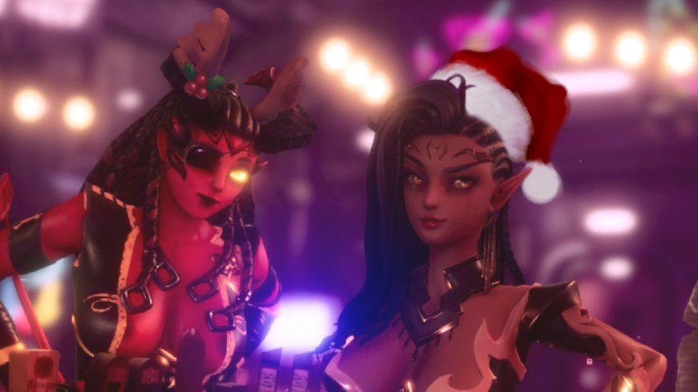 subversegame's tweet photo. Captain! I don't get this bloody holiday!! Why are we decking your balls with boughs of holly?!

And, like, kissing under Mistle's Toe or whatever...What is it with solars and feet?!

Happy Holidays crew! Stay on the naughty list! https://t.co/NSYwjr9lWY