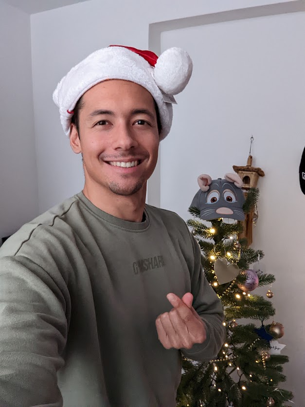 Locklear tweet media