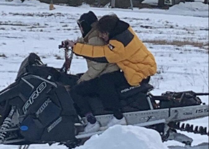 emmachambiepics's tweet photo. coolest couple :p <𝟯
#emmachamberlain #tuckerpillsbury https://t.co/vixEfE1Sjc