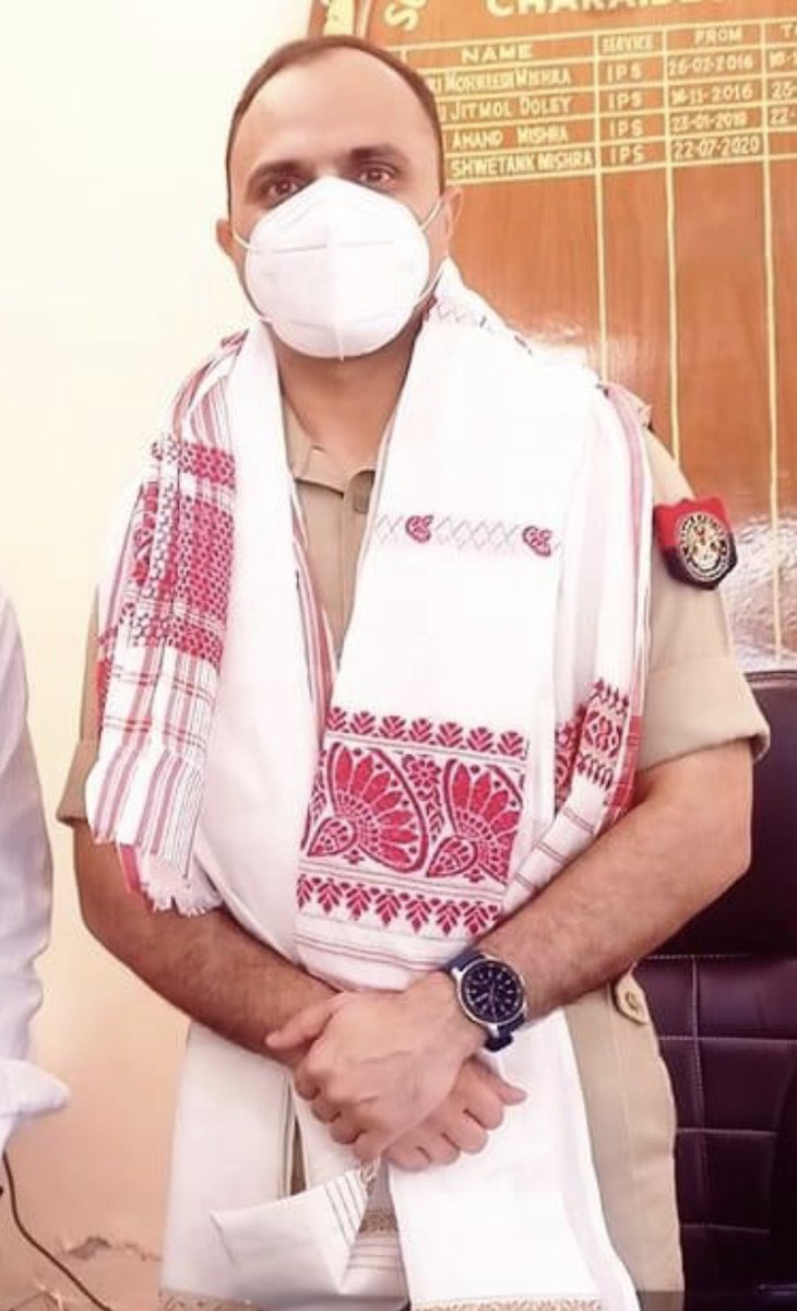 SouleFacts's tweet photo. My big Salute 🙏 to @dibrugarhpolice SP Shwetank Mishra Sir for taking bold steps of detaining the Chanda party AASU goondas right from their office. Hope no one will be spared tomorrow if they try to disrupt law &amp; order and forcefully implement Dibrugarh bandh. 
CC @himantabiswa https://t.co/DX8RCEvMtQ