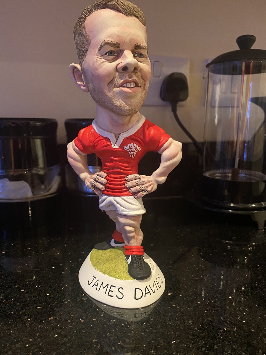 Andrew Tucker tweet media