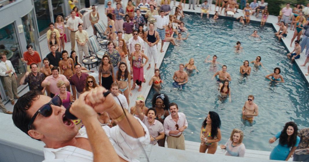 levmauc's tweet photo. Un día como hoy hace 8 años se estrenaba THE WOLF OF WALL STREET de Martin Scorsese en cines con Leonardo DiCaprio, Jonah Hill y Margot Robbie. La película está disponible en Netflix, Amazon Prime y HBO Max. https://t.co/1PwbQ5BFOf