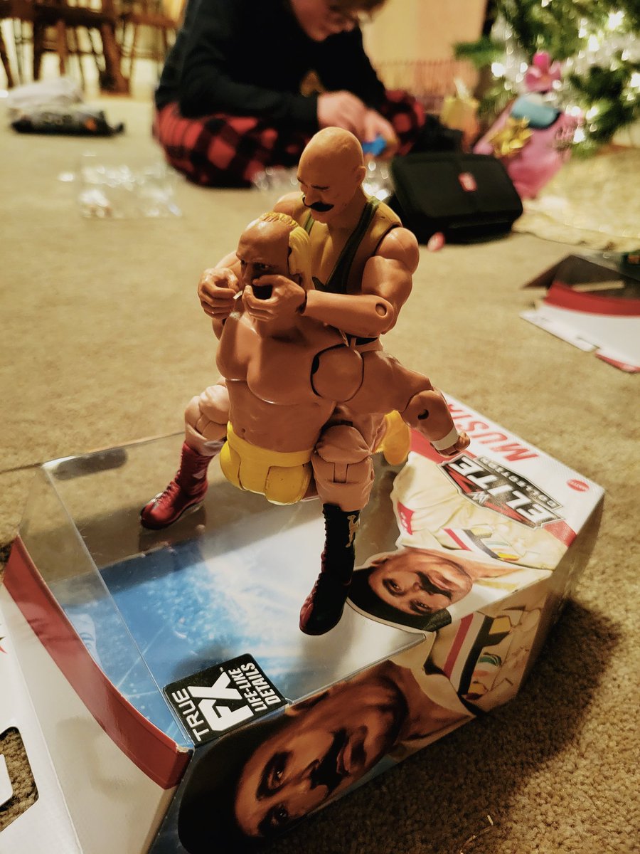 RealJamSessions's tweet photo. @the_ironsheik My son recreating a great moment in sports entertainment with his new @the_ironsheik figure! Break his back and make him humble! https://t.co/IoJlnWTmoM