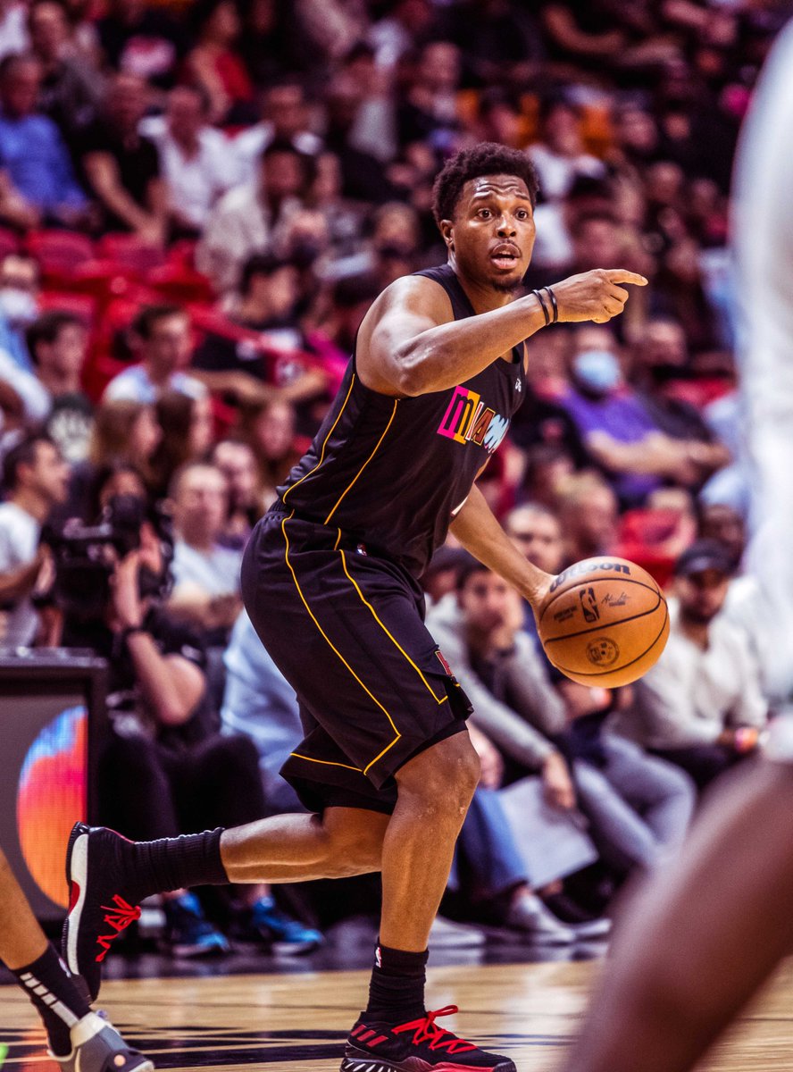 MiamiHEAT's tweet photo. QB1 has been keeping us under control all season.
RT to send #KyleLowry to #NBAAllStar https://t.co/goxqiltVMF