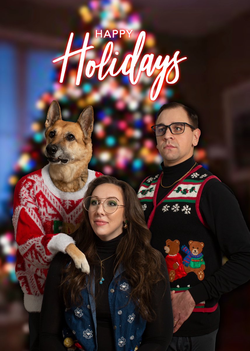 Chris_Cards_YT's tweet photo. Merry Christmas Everyone!! 
@danabokhari  #Christmas2021 #christmaswishes #AwkwardPhoto #dogsoftwitter #90slove #HappyHolidays #UglyChristmasSweater https://t.co/VLYyHKNWRK