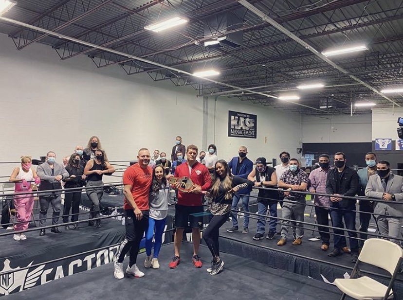 JoshBreezzyy's tweet image. Happy Holidays 
#AEW  
#NightmareFactory