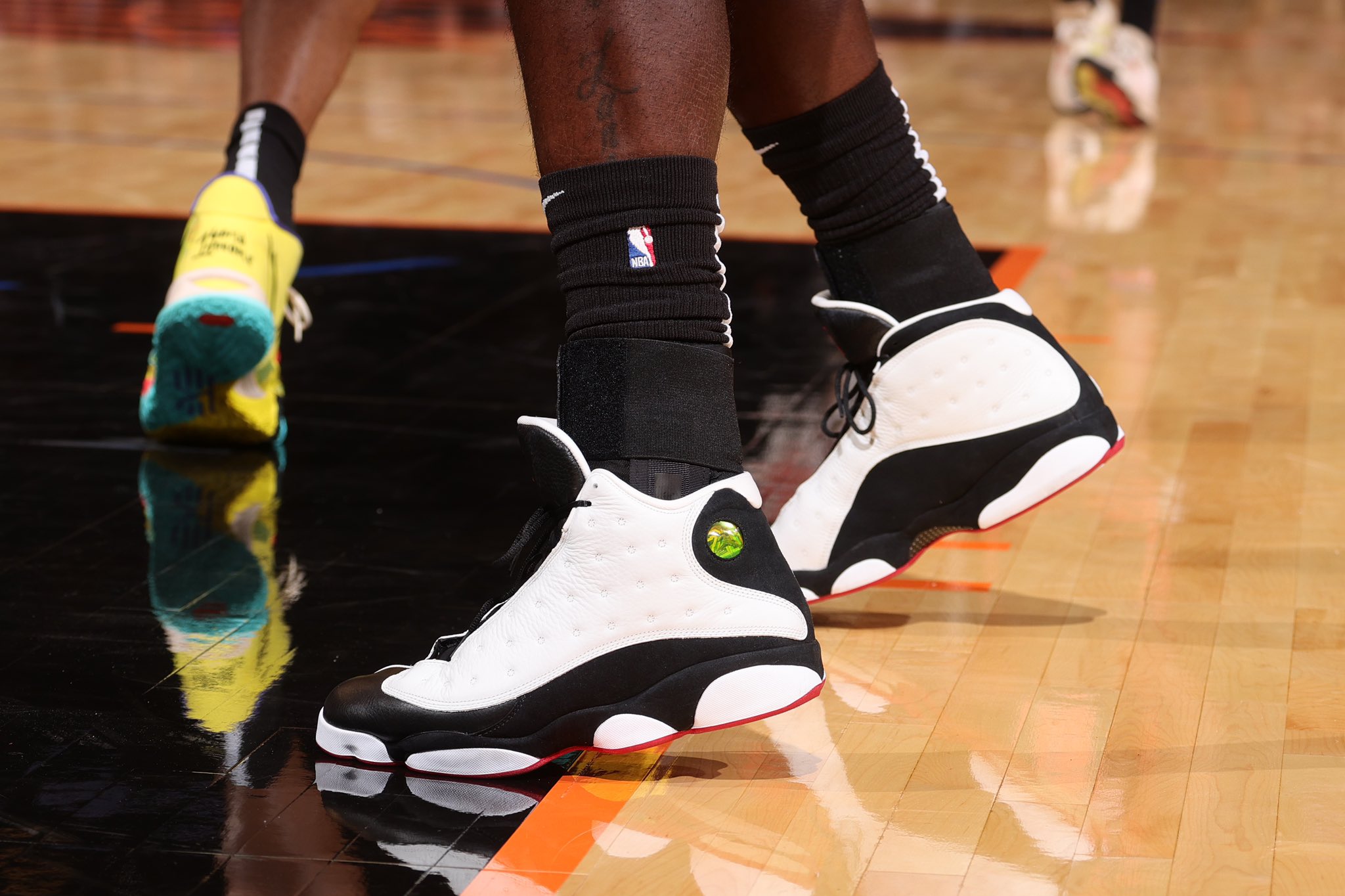 dinero Cúal Recomendado B/R Kicks on Twitter: ".@StephensonLance in the Air Jordan 13 “He Got Game”  against the Knicks https://t.co/uAX8rj6z7f" / Twitter