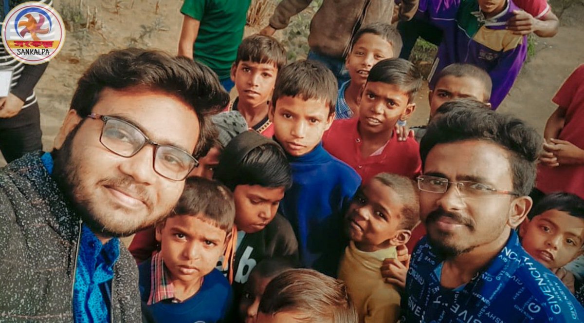ArtistSourav2's tweet photo. ❤️❤️❤️
#sourav_arts #souravdas #souravarts #souravjoshi_arts #sourav_ruidas #sourav #artist_sourav  #trending #viral #instagram #love #instagood #explorepage #explore #fashion #follow #tiktok #like #LikeForLikes #followforfollowback #photography  #photooftheday #foryou #model https://t.co/WBzVXX4Smj