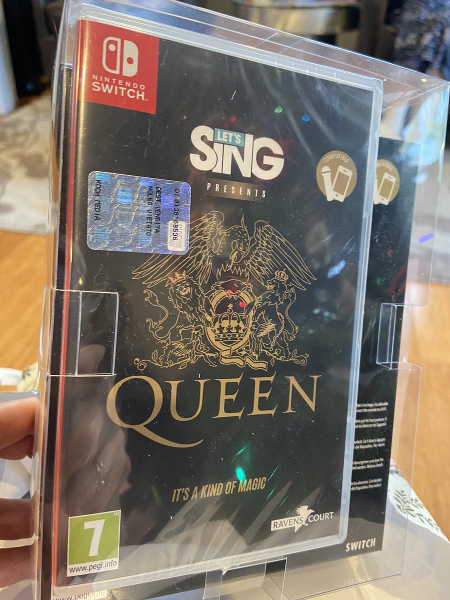 melindamarks's tweet photo. Not playing in a band for a while, but I can work on my karaoke! Merry Christmas 🎄🎁#ukimport #iwantitall #bestchristmaspresent #queen #FreddieMercury #NintendoSwitch https://t.co/n6VpwPTapY