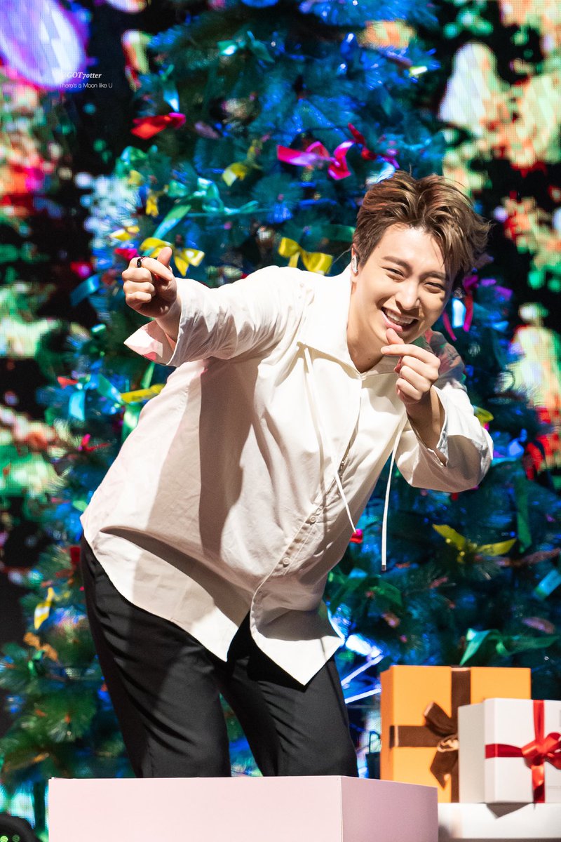 GOT7otter tweet media