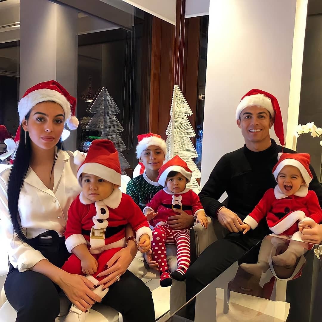 dallymoda's tweet photo. Merry Christmas 🎄🎄☃️☃️ https://t.co/SUvWjYnD0r