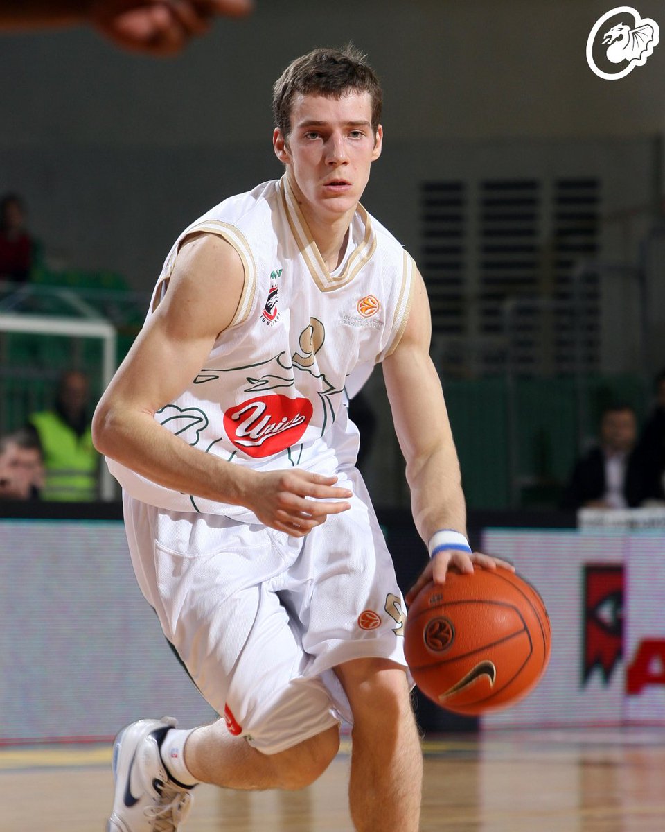 KKCedOL's tweet image. Stisni retvit, če želiš videti @Goran_Dragic na #NBAAllStar! ⭐

Vsak glas danes šteje dvojno! #ZmajevoSrce