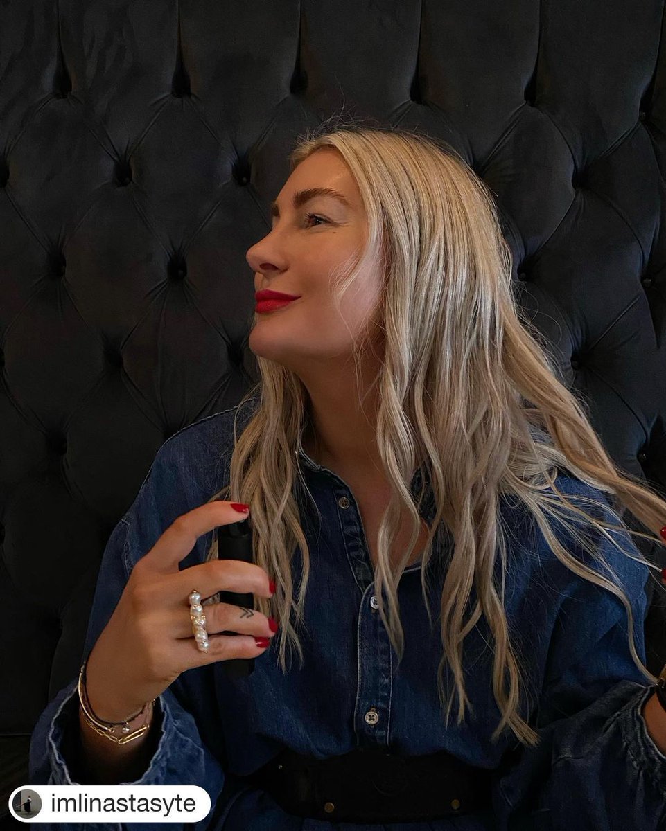 ScentandCo's tweet photo. #Repost imlinastasyte ⠀
⠀
Loving my scentandco fragrance of the month. I chose Creed Aventus for her. But there are so many more you can choose from and get delivered direct to you as a months supply of 10ml. I like to switch fragrances and try new ones so this is perfect for i https://t.co/LGIjkNL1yY