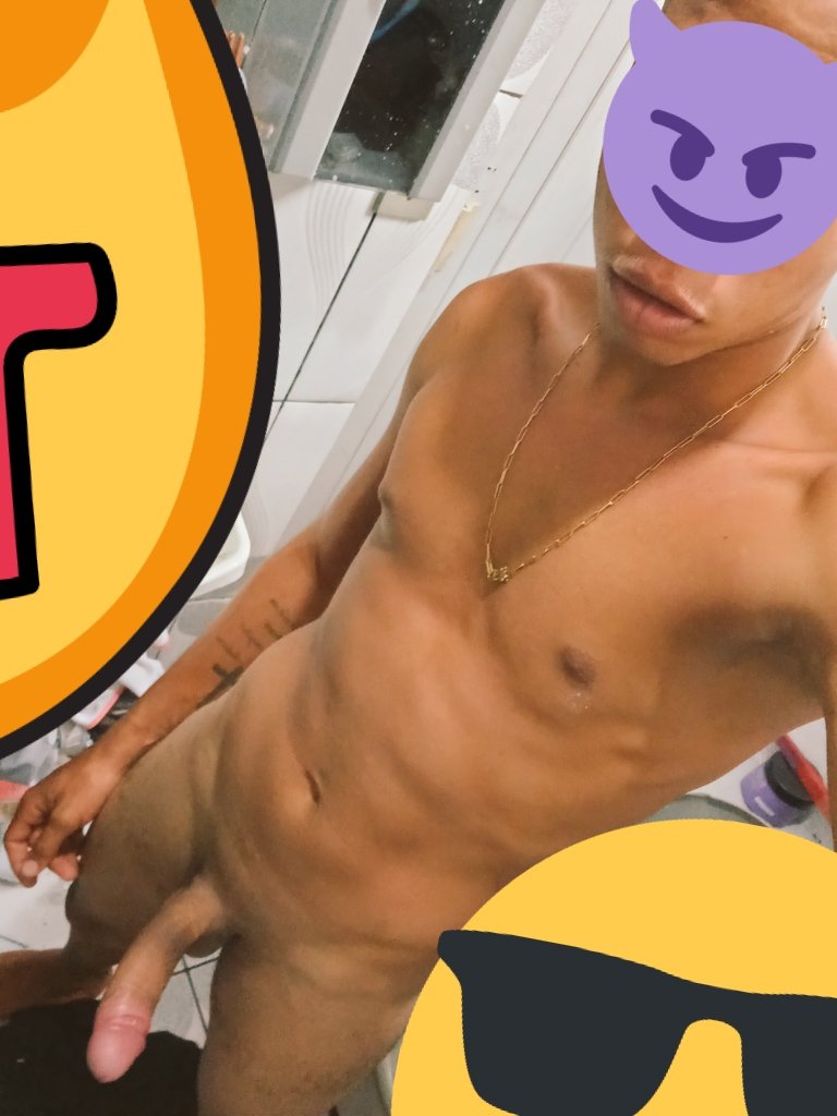 Brunoo1421's tweet photo. Quem senta comenta 😈😈 https://t.co/jDmEJMJxny