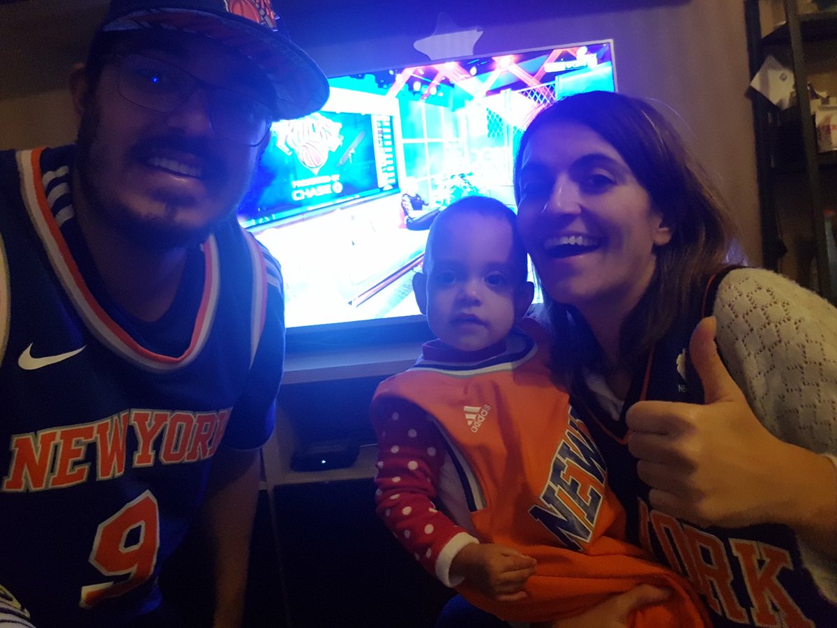 salimmeflah's tweet photo. Il nous manque le blanc pour la collection🤩🤩🤩 let's go NYK @EvanFourmizz #NBAExtra #nbachristmasday 
@MaryPatrux @AudreySauret @JMonclar @SoFrenchProd https://t.co/ddlVWtiIEU