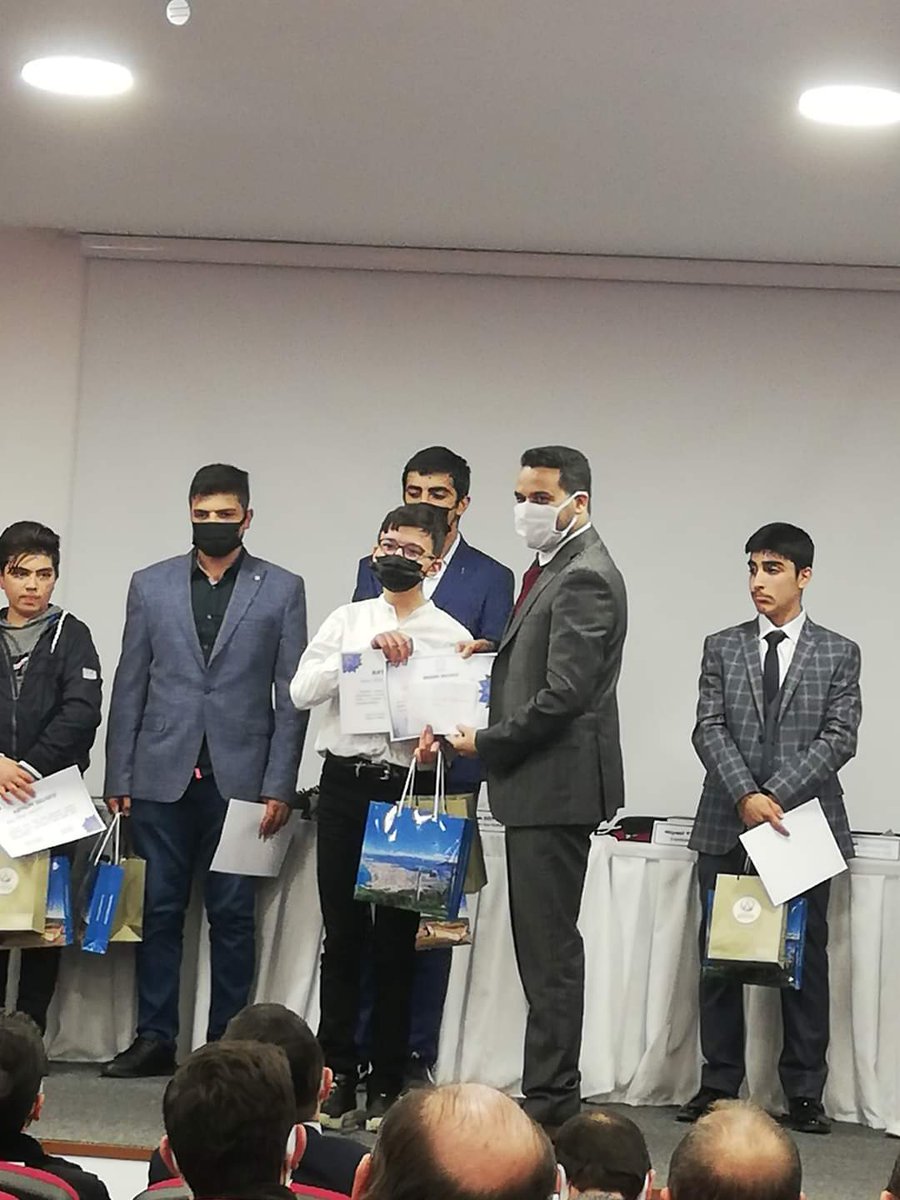 CaybasL's tweet photo. Öğrencimiz Salih Efe Çetinkaya
Ordu İmam Hatip Liseleri Kur'an-ı Kerim'i Güzel Okuma yarışmasında İl 1. olarak Ordu'yu ve okulumuzu Bölge yarışmasında temsil etme hakkı kazanmıştır. Öğrencimizi tebrik ediyoruz. @meb_dinogretimi @TCOrduValiligi @Ordu_MEM @CaybasiKaymakam @CaybasM https://t.co/xD0My13iLL