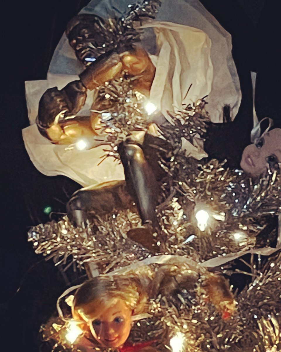 We open at 4pm today. Our golden G.I. Joe angel would like to see your faces. So would <a href="/billychocolate/">billy milk chocolate</a> and @brooklet_foot #littledipperlovesyou #merrychristmas #happyholidays #cheer