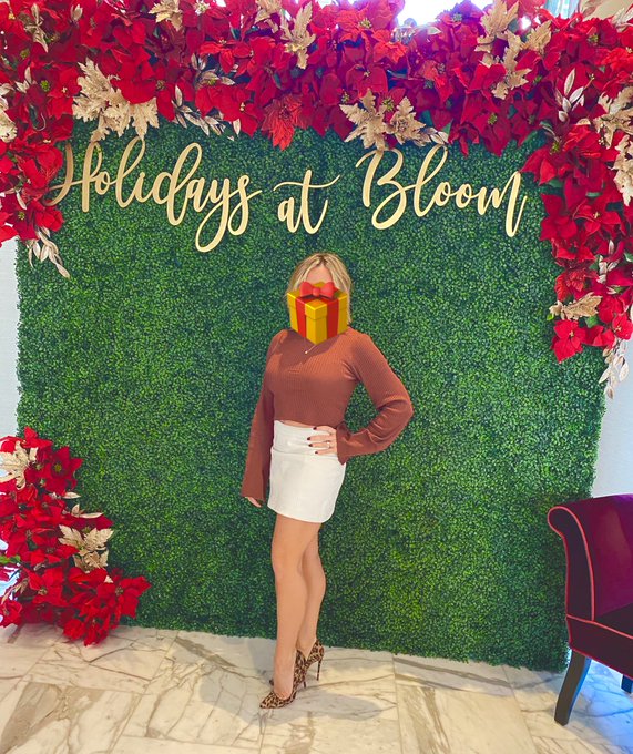Merry Christmas to all my naughty friends! @fithotmoms #HotwifeHoliday #AChristmasStory #AllIWantForChristmasIsYou<a class="tags" target="_blank" title="On Twitter" href="/?out=eyJ0eXAiOiJKV1QiLCJhbGciOiJIUzUxMiJ9.eyJpYXQiOjE3MjE1OTQ2MDMsImlzcyI6InR3cG9ybnN0YXJzLmNvbSIsIm5iZiI6MTcyMTU5NDYwMywiZXhwIjoxNzUzMTMwNjAzLCJyZWRpcmVjdF91cmwiOiJodHRwczovL3R3aXR0ZXIuY29tL2ZpdGhvdG1vbXMifQ.4-f1gwmwUIaeV7rvzKWraZNnqon8wBraouTZ8RCvv-LpEjQjRuaKwvyQbxwneZxu_VoVVq001c5jDVrfj-Ic3Q">@fithotmoms</a><a href="/tag/alliwantforchristmasisyou"class="tags"><span>#alliwantforchristmasisyou</span></a><a href="/tag/achristmasstory"class="tags"><span>#achristmasstory</span></a>