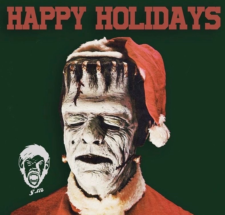 aFutureMonster's tweet photo. Happy holidays to the most fashionable monster squad on the planet! 🎄✌️

Thanks for making this year our best yet! Peace &amp; love to you all.

#HappyHolidays #HorrorCommunity #horror https://t.co/NDpfL0IrTk