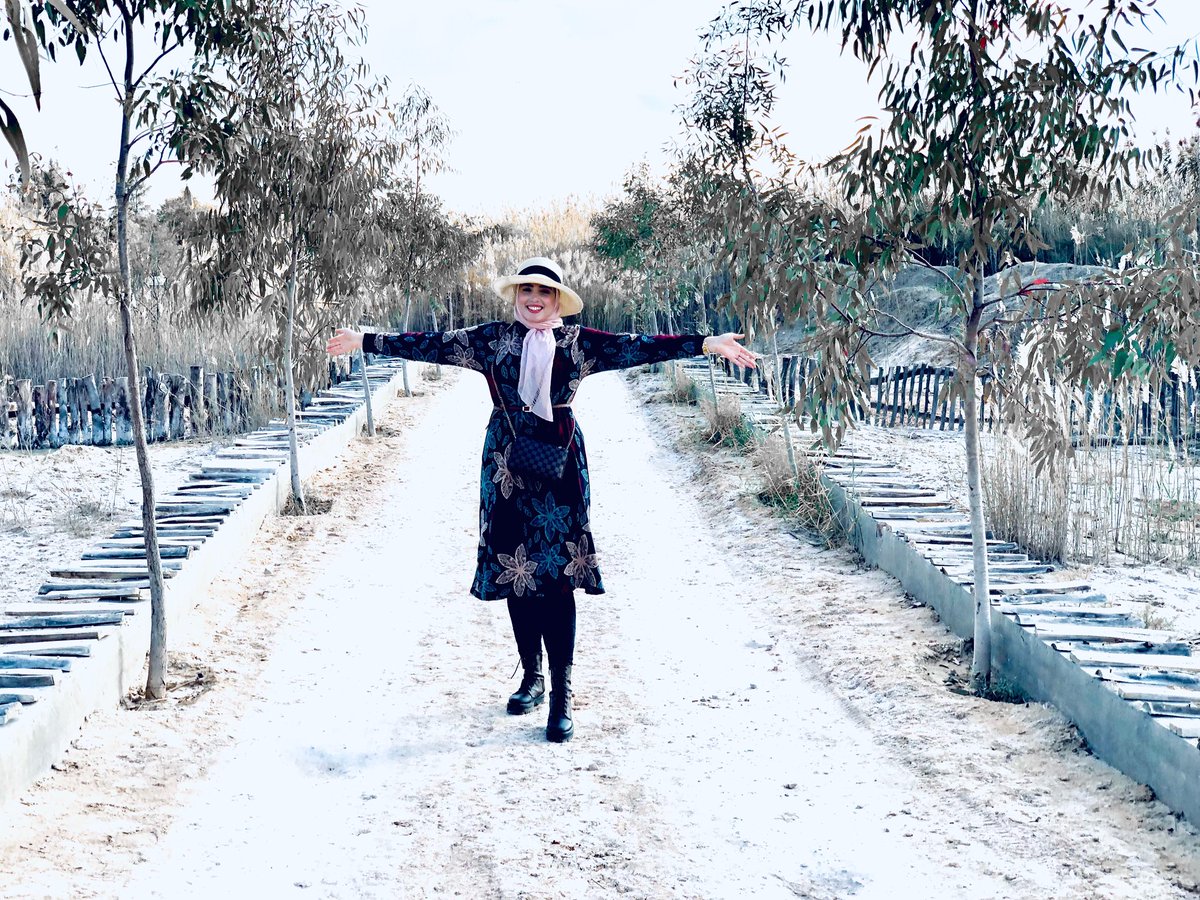 بطلت اسرح بخيالي ماخلاص  احلامي لقيتها وبعيش اللي معشتوش  ❄️🇩🇪