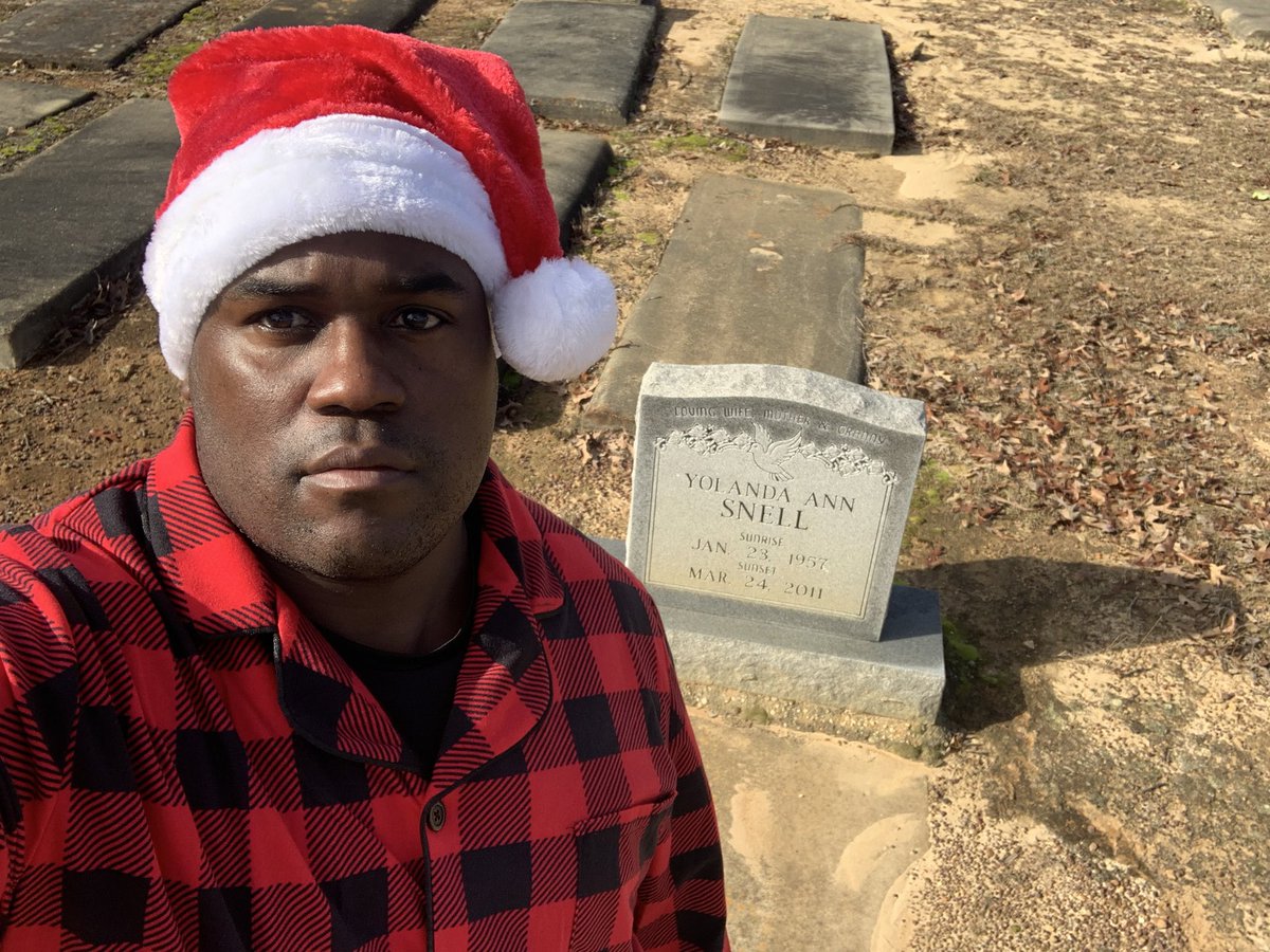 First Thing’s First!  Before any gifts were opened or carols were sung, had to talk to my baby!  Love you Mom, miss you like crazy!!!  Merry Christmas from Me and my first love!!!