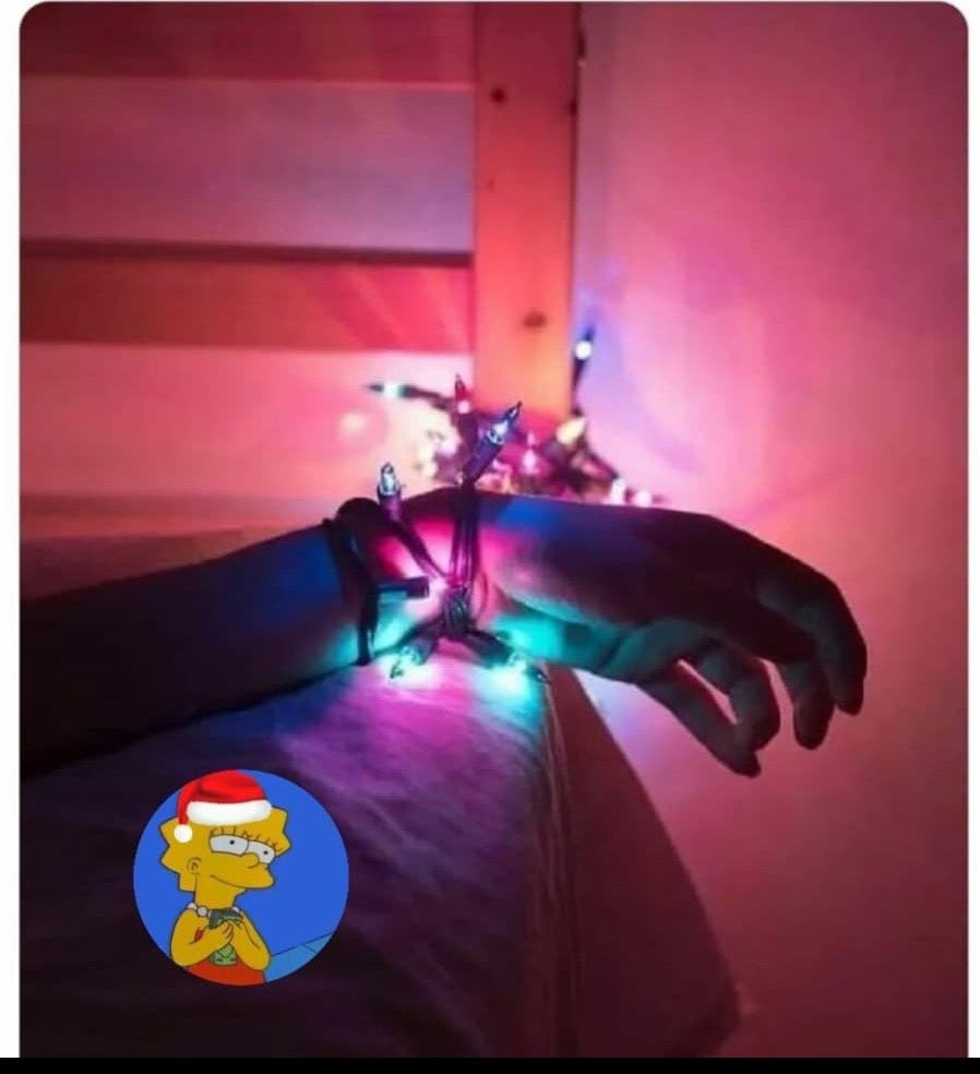 seuprazerr's tweet photo. Sente o espírito Natalino 🎅🏻 https://t.co/BBaDdG0IPK