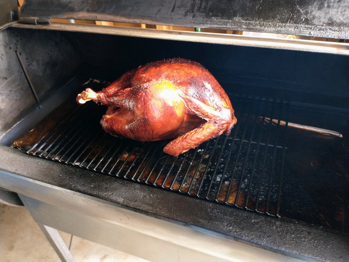 BBQDAD67's tweet photo. For 14 years we have celebrated Christmas day with @DiestelTurkey and @TraegerGrills  Thank you for being a part of our holiday tradition, and Merry Christmas to your families. https://t.co/qX79gMxSj8
