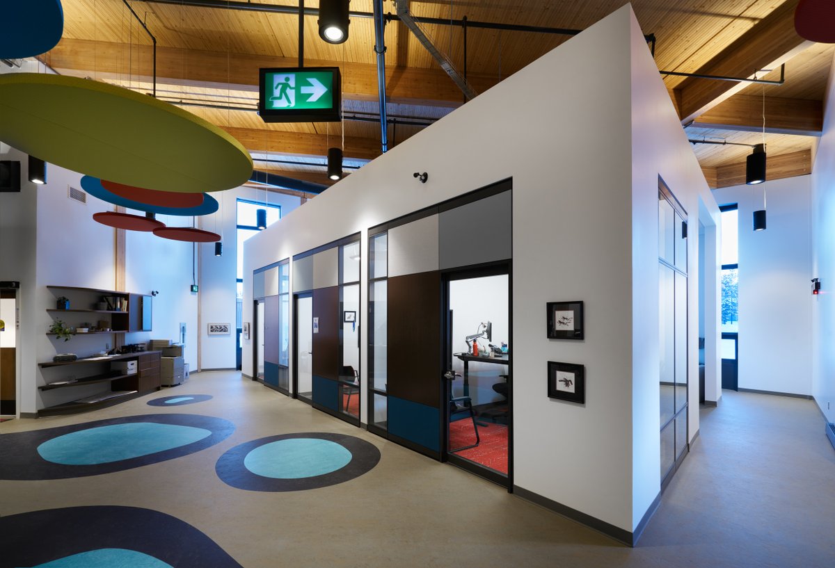 WildstoneGroup's tweet photo. Happy holidays to our team, clients and our trade/supplier partners! Wishing everyone's Christmas day and holidays to be as bright as some of the work spaces we are so fortunate to create. All the best for 2022! #buildingtogether #wildstonebuilds #architecture #construction https://t.co/tYRcysmOZh