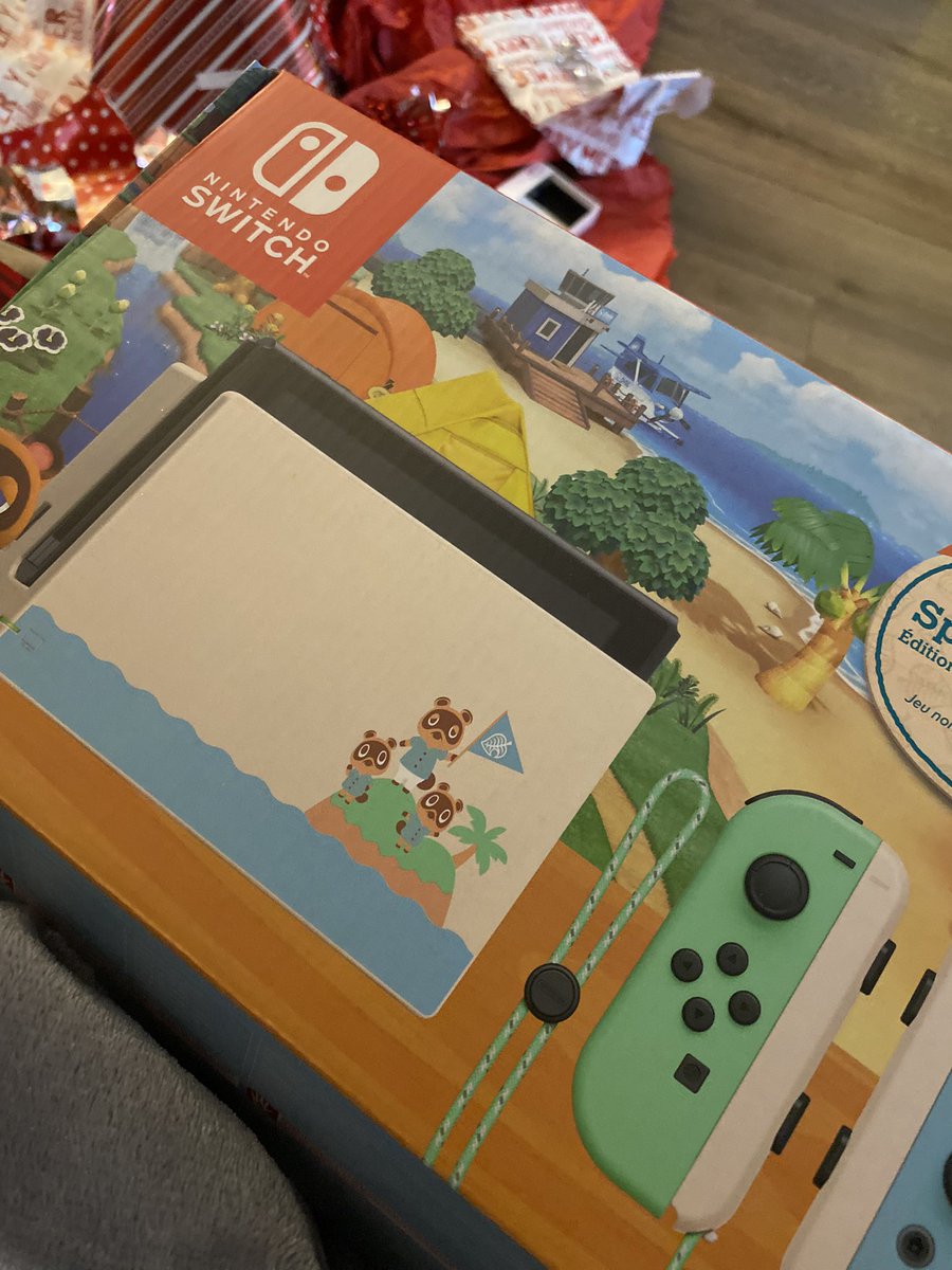 your girl got an animal crossing switch !!!! i’m so excited