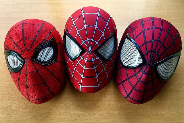 MarvelDato's tweet photo. 3 Spider-Man. 
3 generaciones. 
3 historias diferentes. 

Un mismo poder, que conlleva una gran responsabilidad. 

#MakeTASM3 
#SpiderManNoWayHome 
#SpiderMan https://t.co/8YuFezlMOA