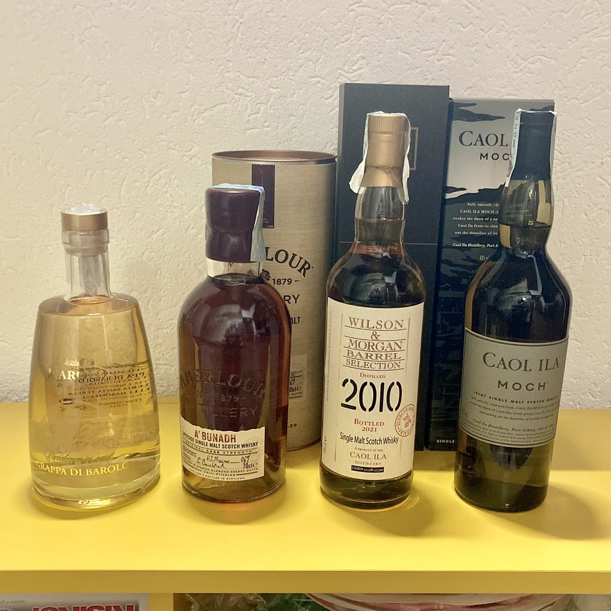 LDryvalley's tweet photo. M: ma i tuoi amici ti regalano solo distillati…
Io: non tutti, i migliori!
#Xmas https://t.co/5KxdsnTGtG