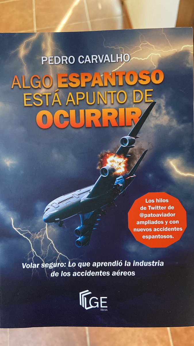 Borja13TF's tweet photo. @PatoAviador  Papá Noel ha traído lectura interesante https://t.co/HhluDHyMSV