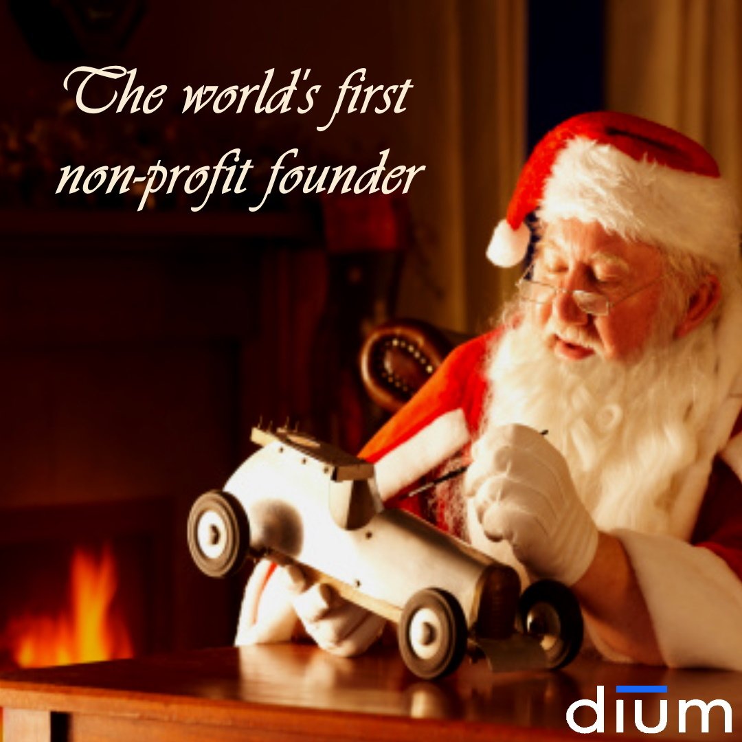 FounderWayAI's tweet photo. Everyone needs a workshop. Build your dream with Dium 🎅🛠
#smallbusiness #startup #SMB #Dium #entrepreneur #santa #christmas #dreams https://t.co/Jd0bK6QGK2