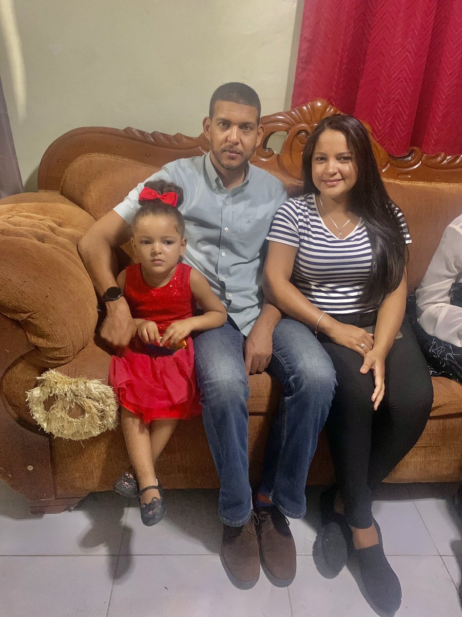 fleyback's tweet photo. #Leyba #Leiba #Leyva #Leiva #familia https://t.co/I6U0If8g0h