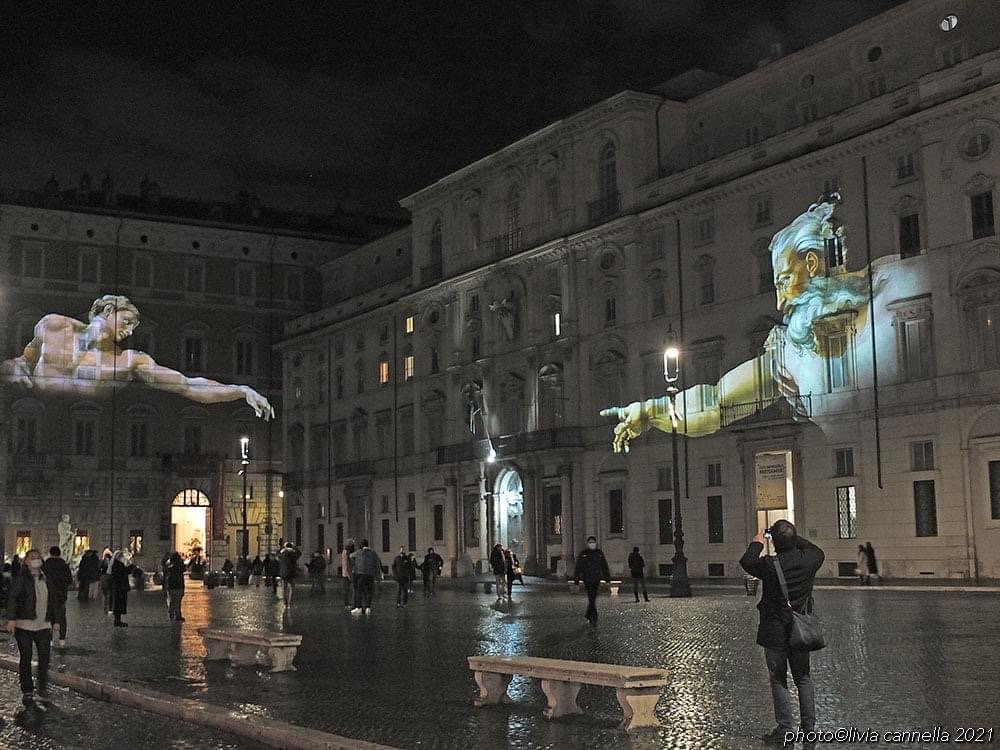 CarmenqRoma's tweet photo. Piazza Navona se ilumina con imágenes de arte.
Navidad 2021, Roma. https://t.co/ZojEXyG9Wy