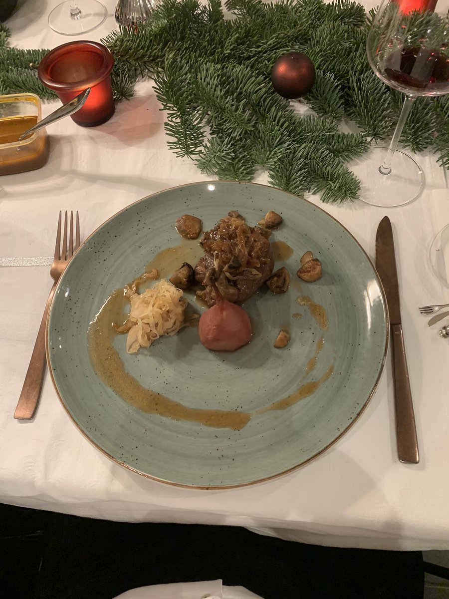 EricBorgts's tweet photo. @kerstdiner met #sabrosa bij ons thuis in @soest. #top https://t.co/d01lDfA99e