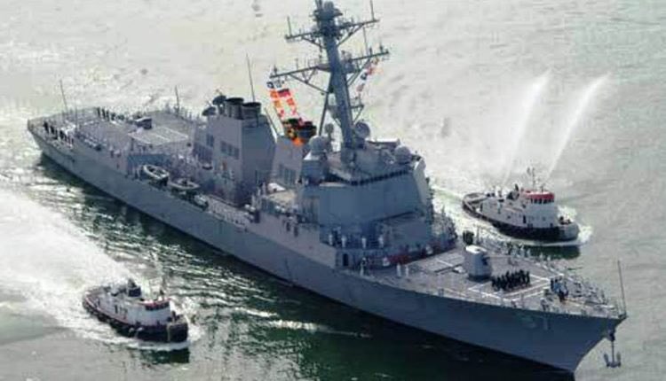 JeSuisEspe_'s tweet photo. Hace tan sólo unos días, un buque militar USA trasladó a docenas de soldados norteamericanos a una base aérea ilegal en #Mahrah.
La administración Biden ha recrudecido el genocidio en #Yemen 🇾🇪 https://t.co/BI0ZV7RT4w