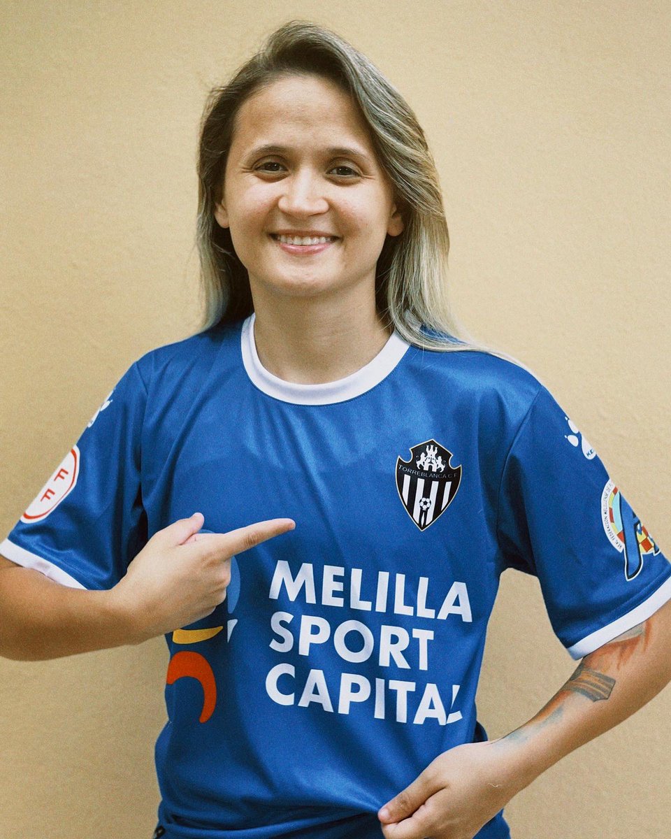 amandinhafut10's tweet photo. Venho anunciar que @TorreblancaFS1 🇪🇸, é o meu novo clube.
Após 11 anos de carreira profissional no Brasil, chegou o momento de ir à Europa, a Espanha é o meu destino. 
Espero que juntos possamos construir uma grande história. Estou muito feliz com o novo desafio. 👉🏻👆🏻 https://t.co/XOAkySWSvq