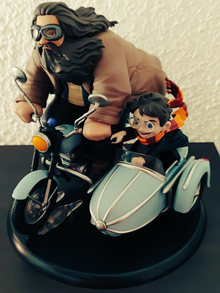 Brutal la figura que le ha traído #SantaClaus a mi señora esposa!
Gracias <a href="/NonlyGames1/">N'only Games</a> por el buen trato.
#FelizNavidad 🎅